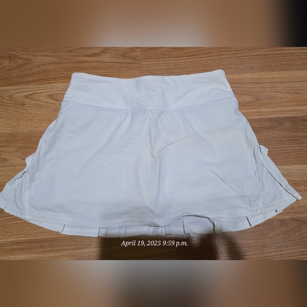 Women's White Skirt